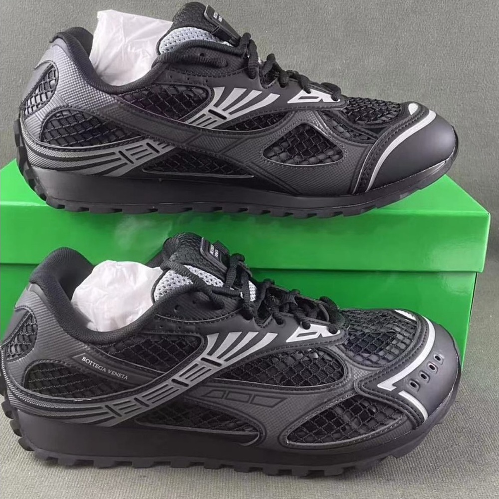 Bottega Veneta Black and Silver Athletic Shoes
